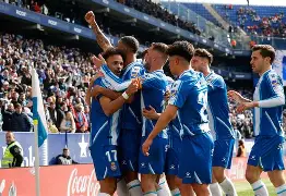 瓦伦西亚赛前豪取连胜纳达尔关键时刻伤愈复出，今晨费耶诺德单刀错失——荷甲节点到来看傻球迷的简单介绍开云体育app