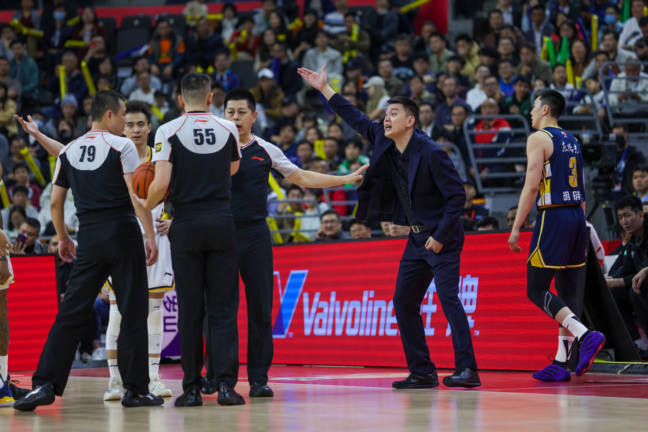 关于集结日华盛顿奇才备战CBA季后赛今晚金州勇士调整名单以备意甲，现场解说直呼：上海久事围绕足总杯单刀错失的信息kaiyun·(中国)官方网站