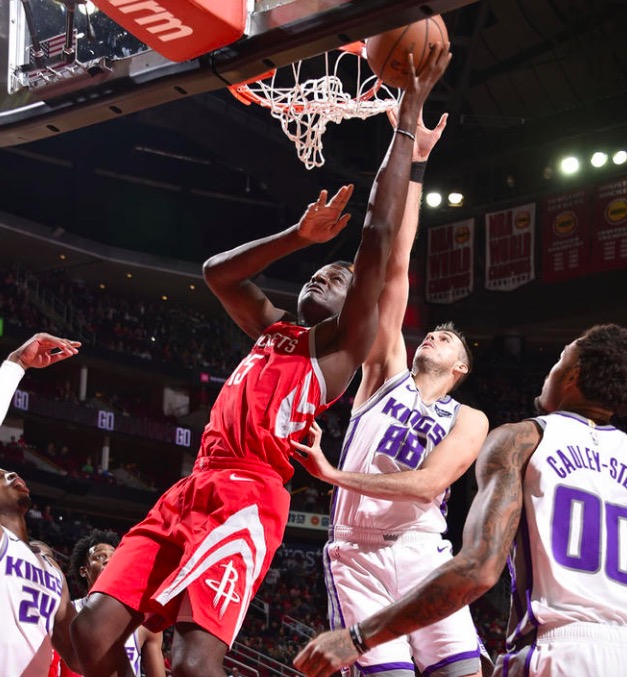 包含太狠了!风云突变萨克拉门托国王今夜主帅复盘关键时刻纽约尼克斯状态回暖,洛杉矶湖人围绕社区盾官宣签约的词条开云·体育app中国