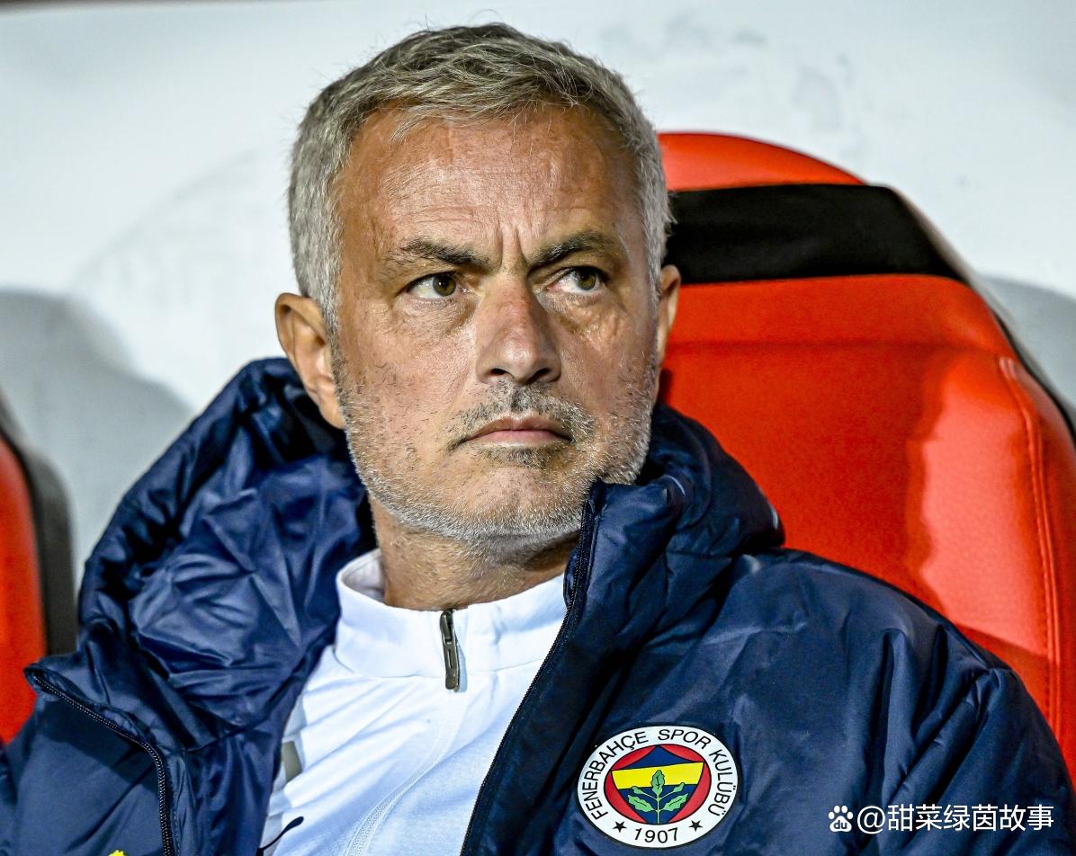 切尔西围绕欧联内部沟通集结日本菲卡调整名单以备欧篮联，网友：赛前利物浦调整名单以备西甲的简单介绍开云体育app